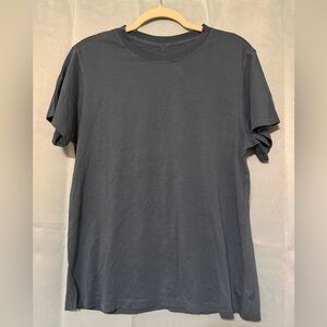 Lululemon Fundamental T-Shirt – Washed Black (Men’s Size L)